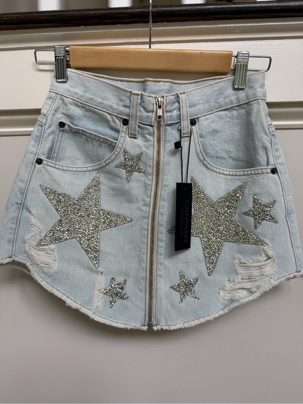 Carmar Light Wash Denim Star Embellished Mini Skirt size 25 new with tags.